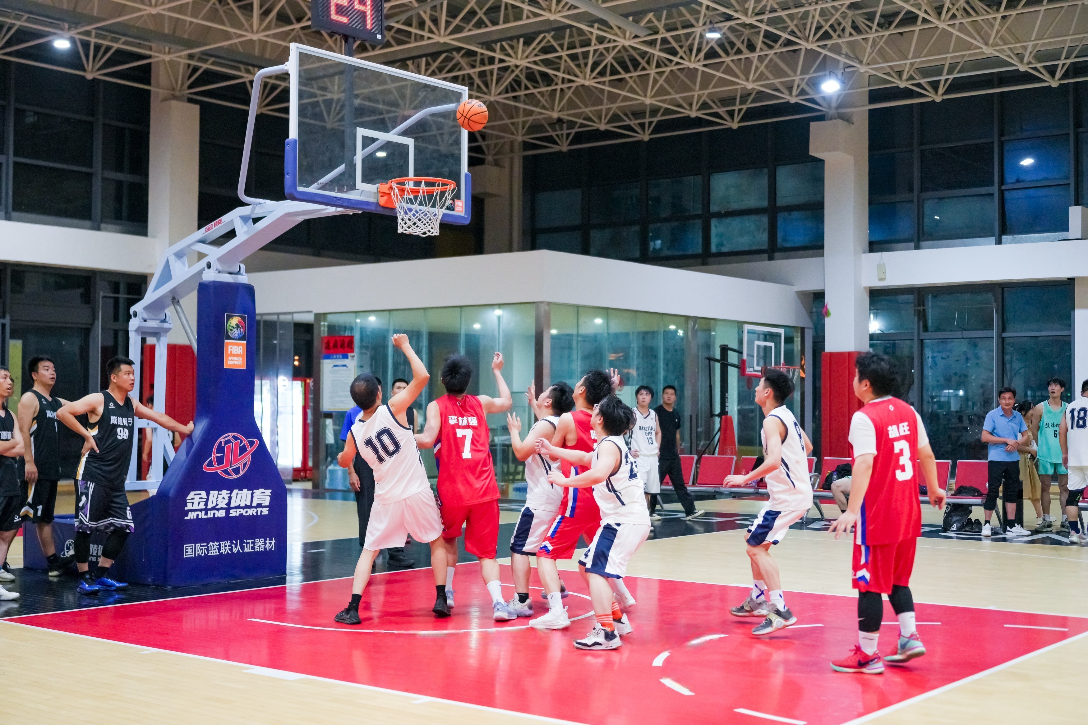 鹽津鋪?zhàn)邮讓谩胞}BA”職工籃球聯(lián)賽圓滿收官！